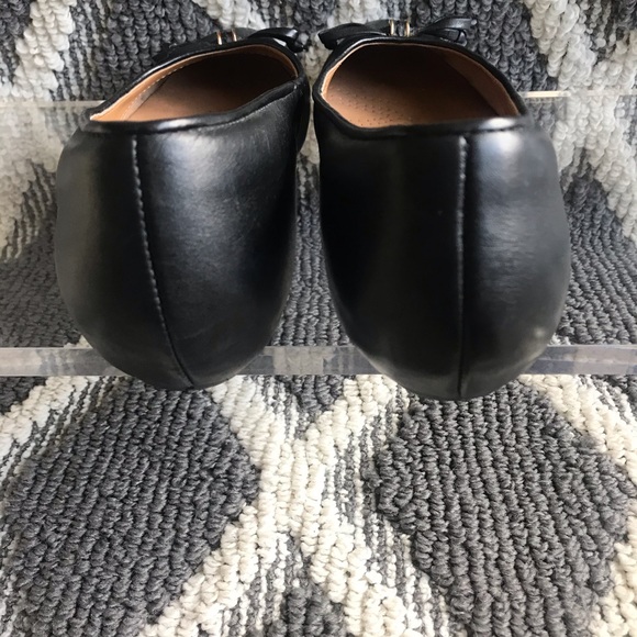 Clarks Artisan Black Leather Ballet Flats Womens Size US 8 UK 5.5 Bow Detail EUC - Picture 4 of 8